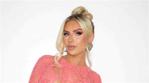 Love Island’s Chloe Burrows goes braless in cut.